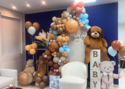 Backboards balloons by one dell of a party
