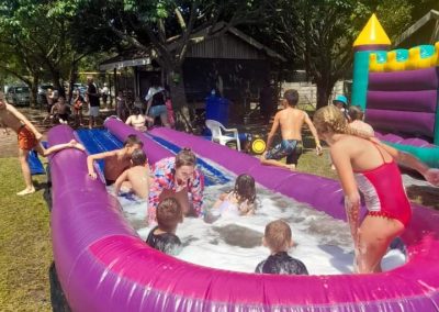 Blow up equipment by one dell of a party