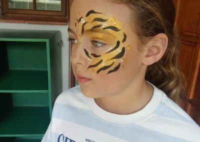 Face painting by one dell of a party
