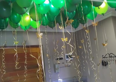 Balloon decorations by one dell of a party