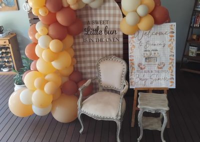 Baby shower balloon decoration done by one dell of a party