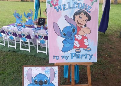 Lilo and stitch party set up by one dell of a party