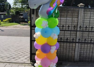 Balloon decorations by one dell of a party